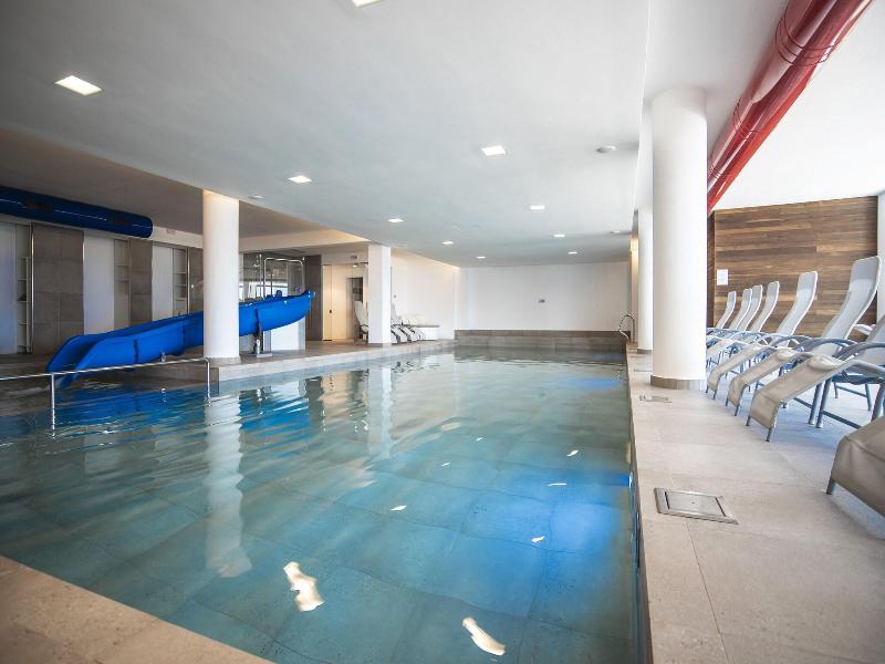 Centro Vacanze Veronza Clubresidence - Havuz