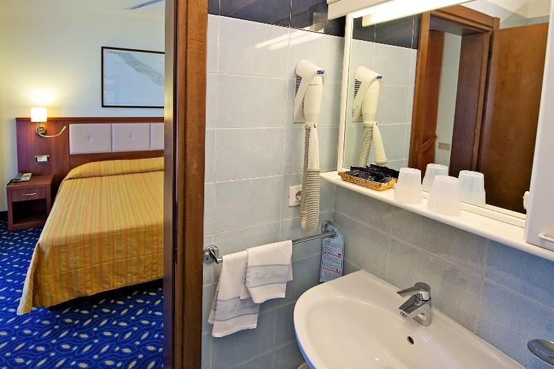 Hotel Benaco - Oda