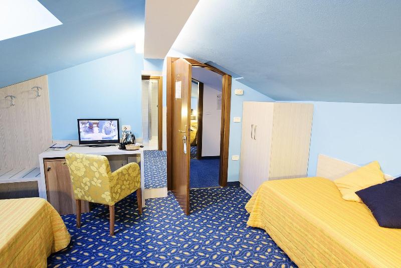 Hotel Benaco - Oda