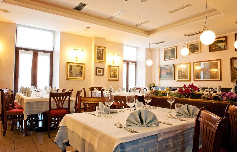 Hotel Benaco - Restoran