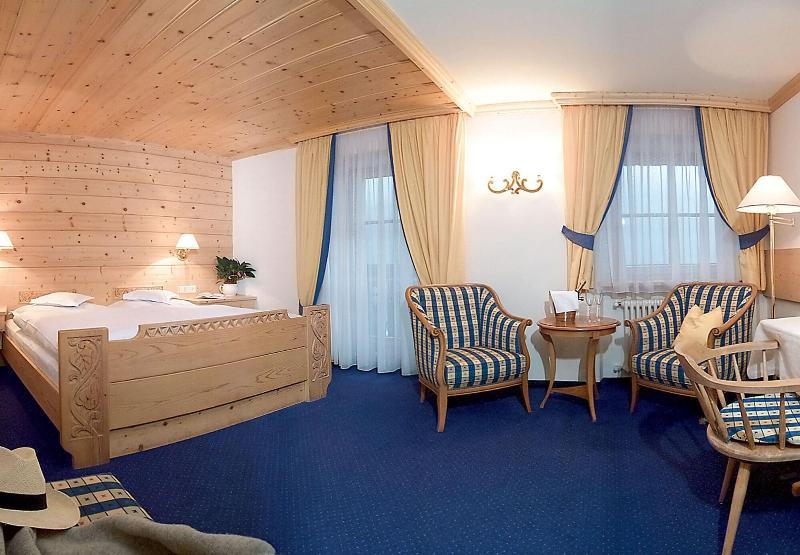 Romantik Hotel Post Weisses Rössl - Oda