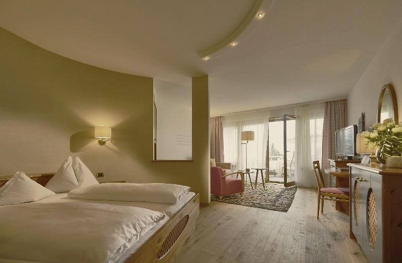 Hotel Hohenwart - Oda