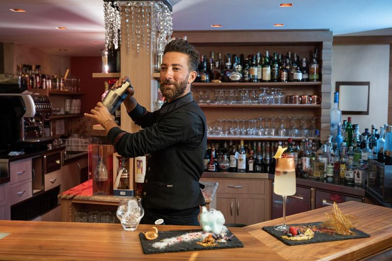 Excelsior Dolomites Life Resort - Bar
