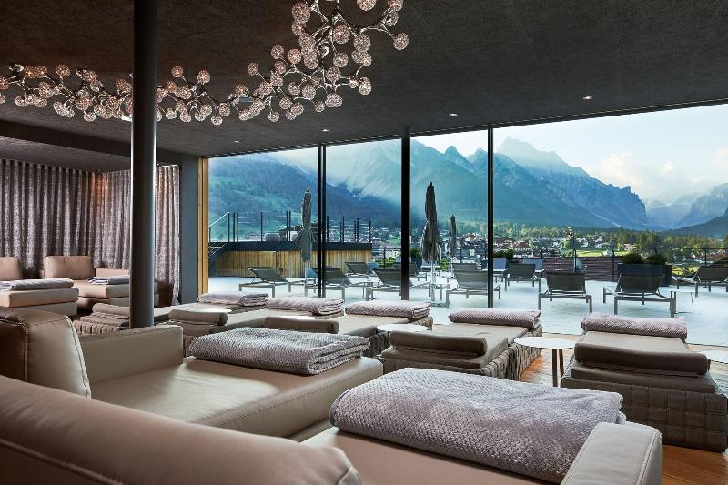 Excelsior Dolomites Life Resort - Aktivite
