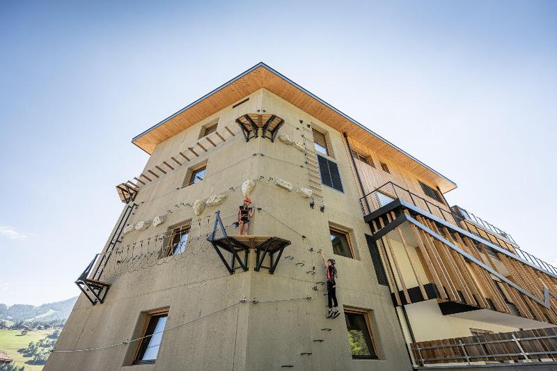 Excelsior Dolomites Life Resort - Aktivite