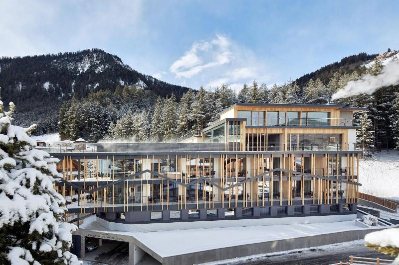 Excelsior Dolomites Life Resort - Genel