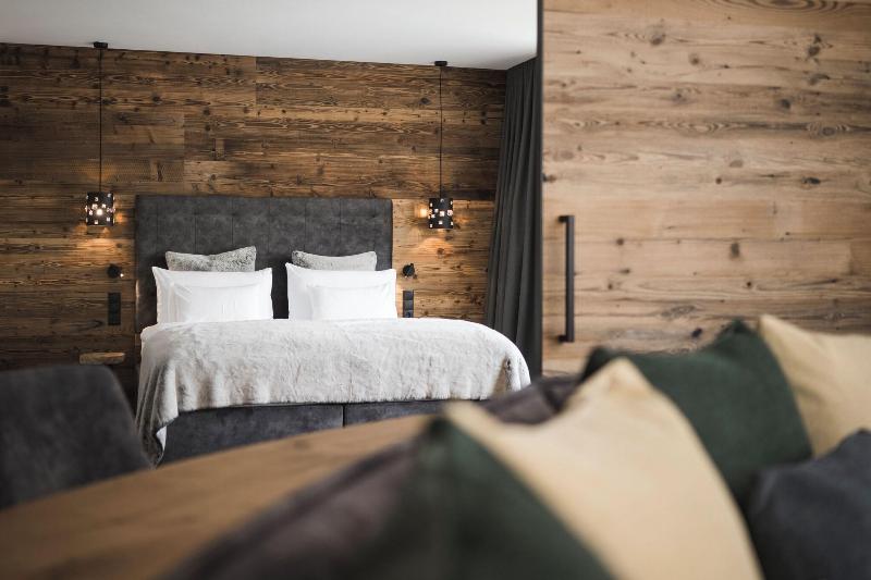 Excelsior Dolomites Life Resort - Oda