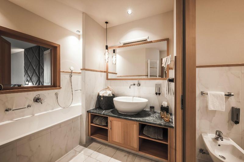 Excelsior Dolomites Life Resort - Oda