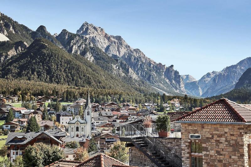 Excelsior Dolomites Life Resort - Oda