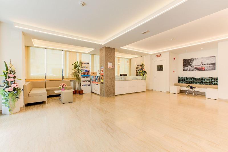 Hotel Eiffel - Lobi
