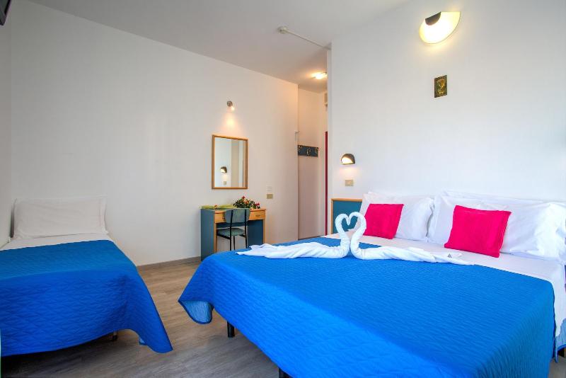 Hotel Eiffel - Oda