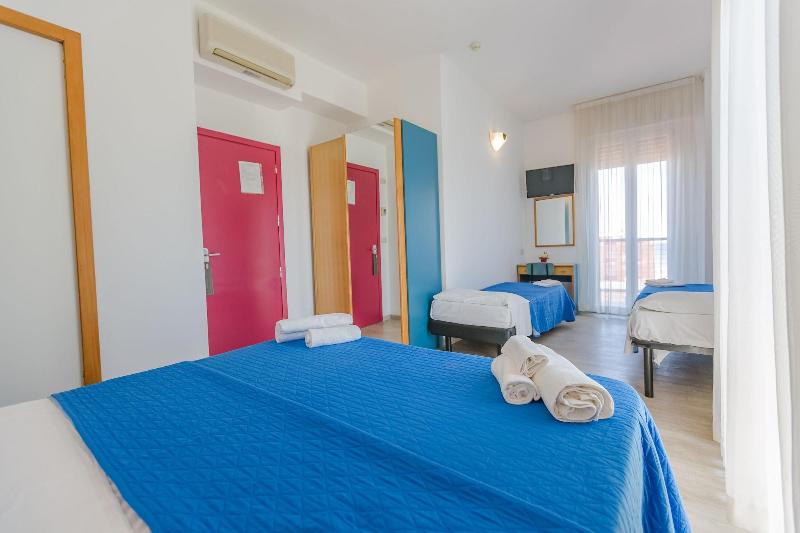 Hotel Eiffel - Oda