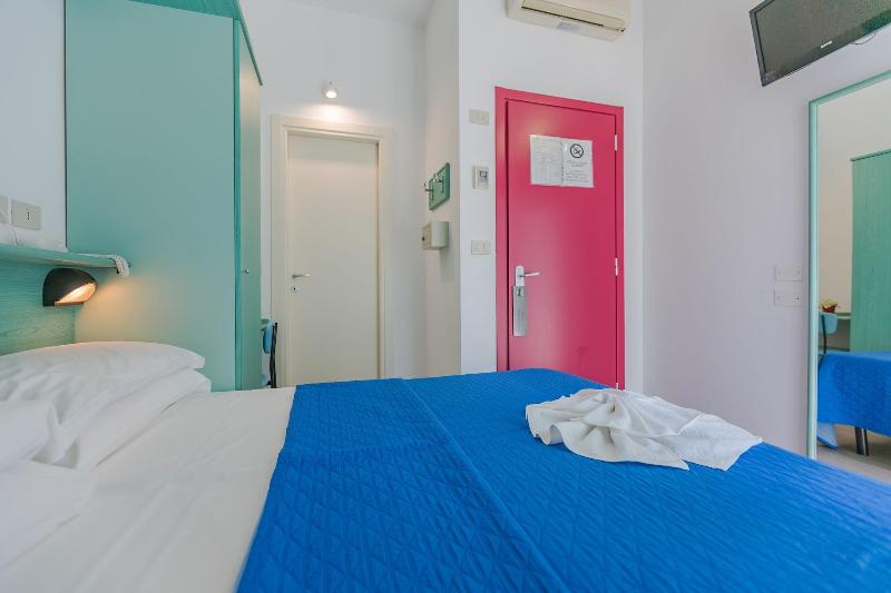 Hotel Eiffel - Oda