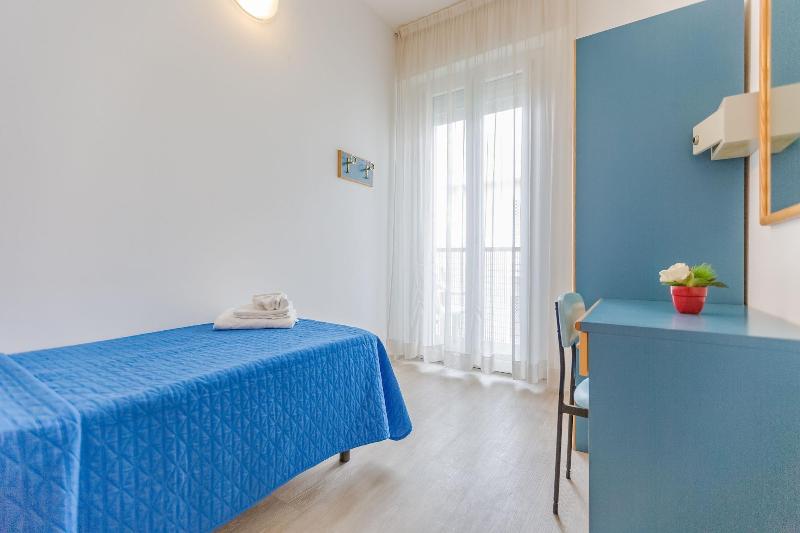 Hotel Eiffel - Oda