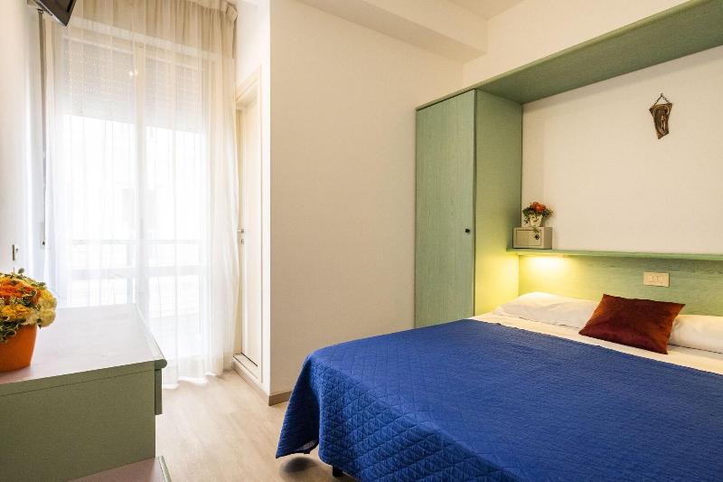 Hotel Eiffel - Oda