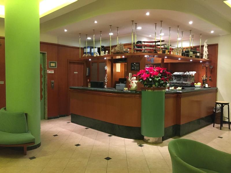 Hotel Abc - Lobi