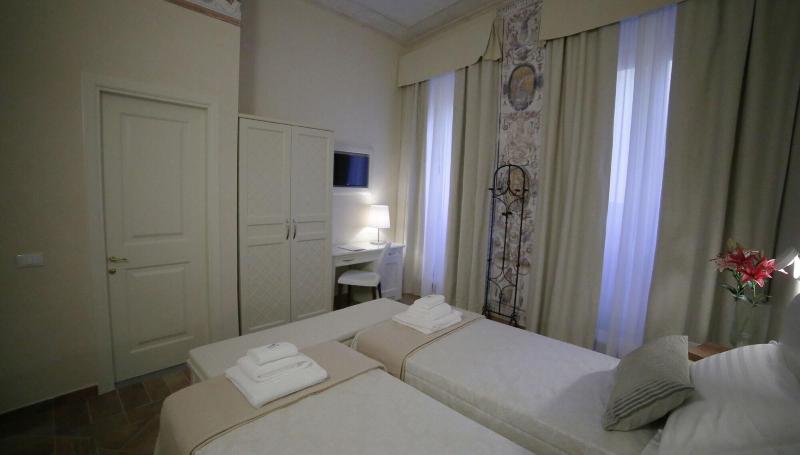 Hotel Renaissance - Oda