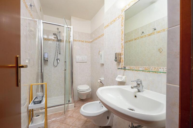 Lilium Hotel - Oda