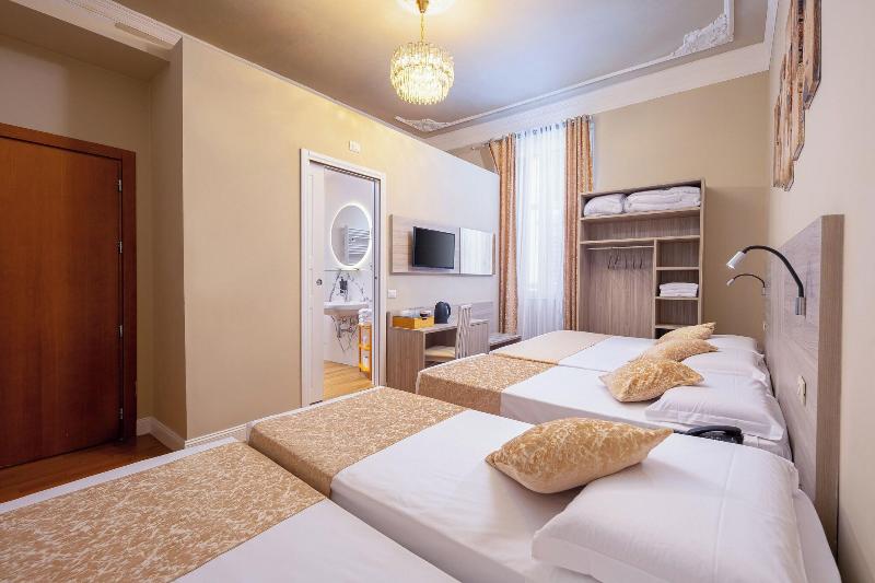 Lilium Hotel - Oda