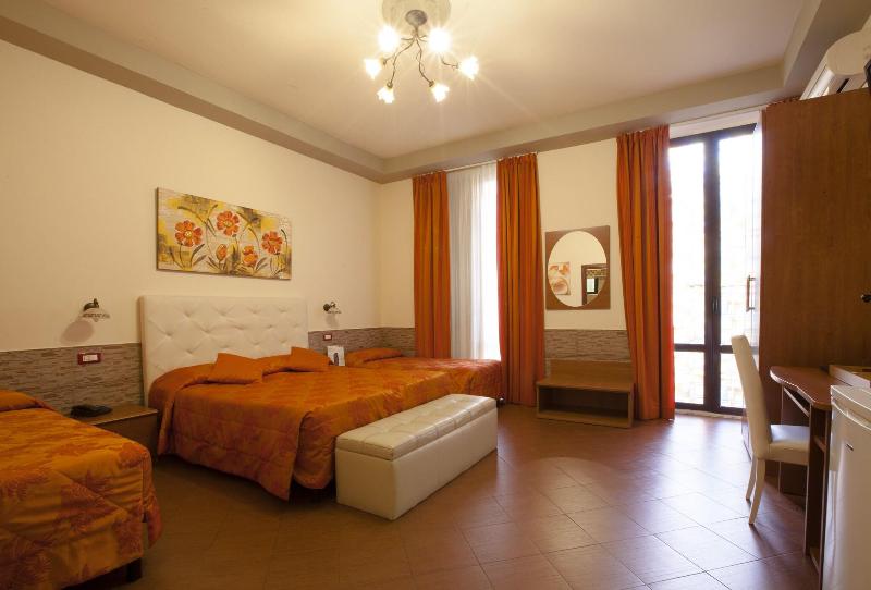 Hotel Ester - Genel