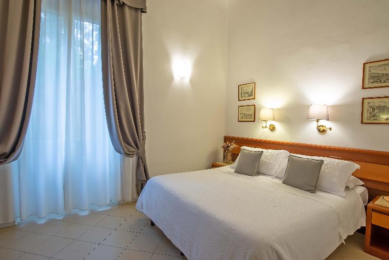 Hotel Bonifacio - Oda
