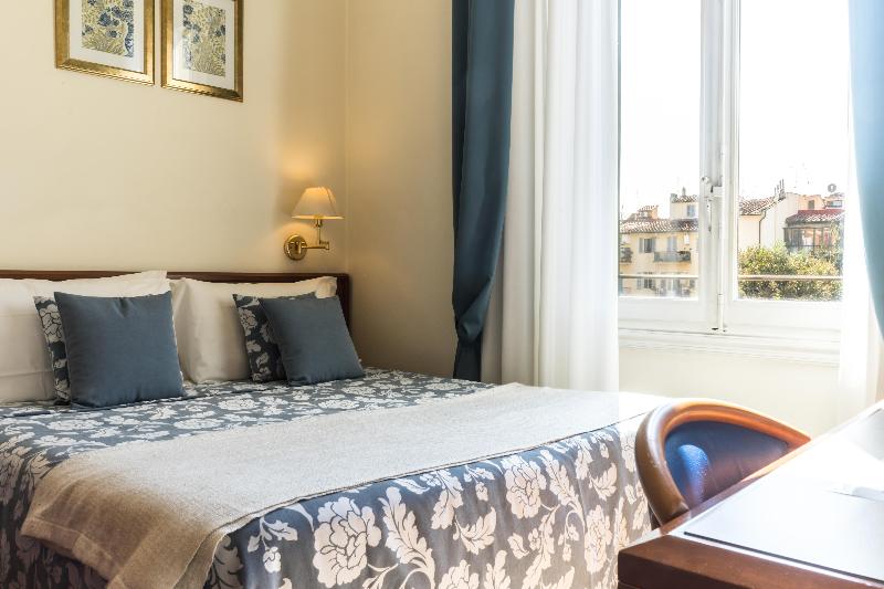Hotel Bonifacio - Oda