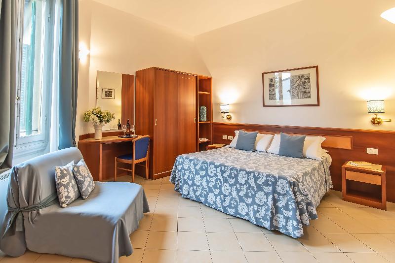Hotel Bonifacio - Oda
