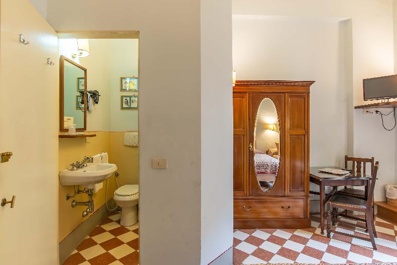 Hotel Bonifacio - Oda