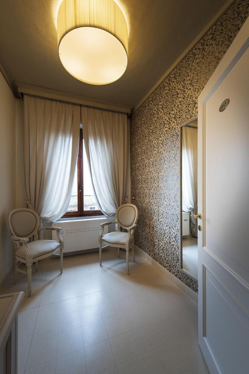 Villa Elda Boutique Hotel - Oda