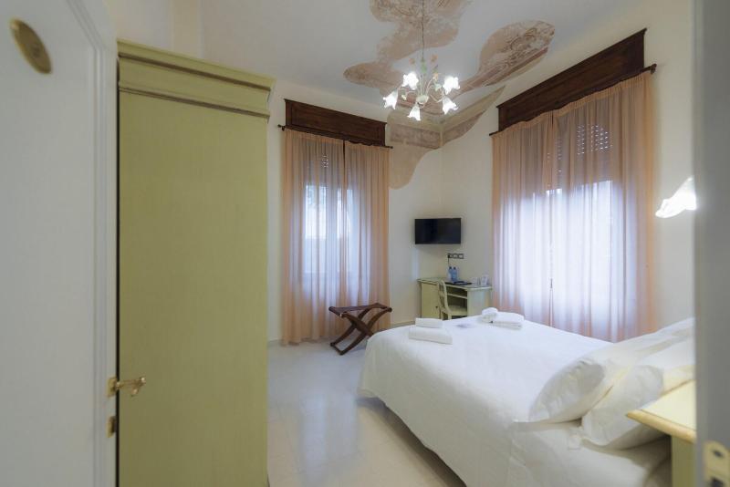 Villa Elda Boutique Hotel - Oda