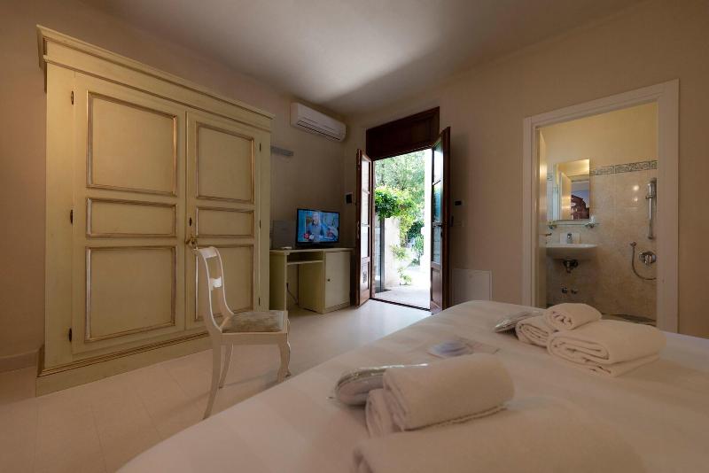 Villa Elda Boutique Hotel - Oda