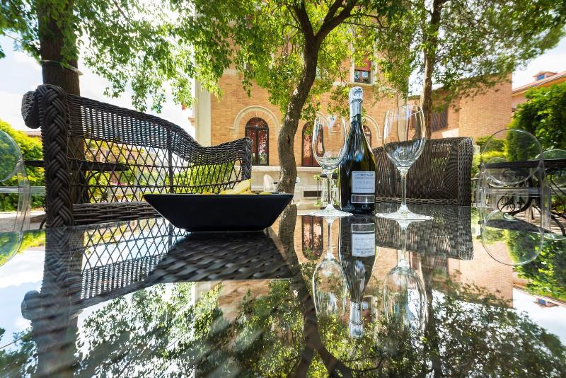 Villa Elda Boutique Hotel - Oda