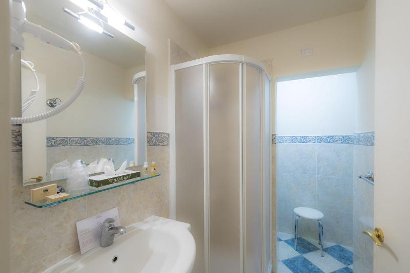 Villa Elda Boutique Hotel - Oda
