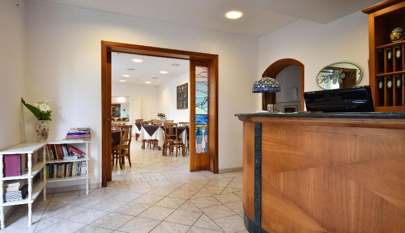 Hotel Villa Giada - Lobi