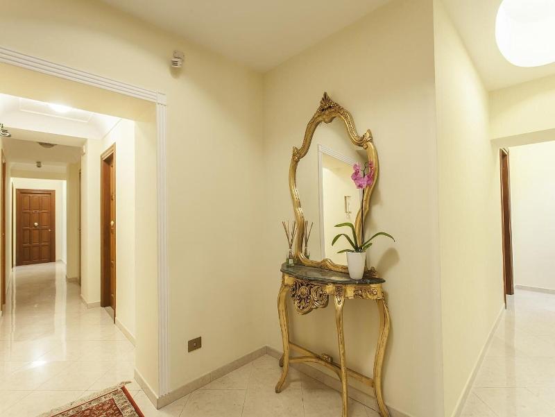 Hotel Regina Giovanna - Lobi
