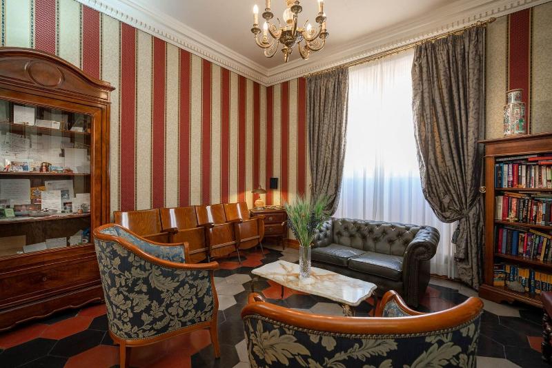 Hotel Oceania - Lobi