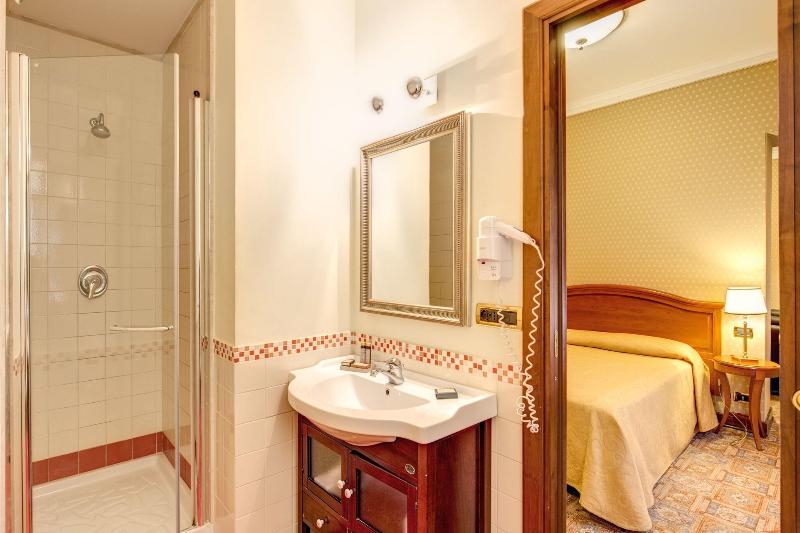 Hotel Oceania - Oda