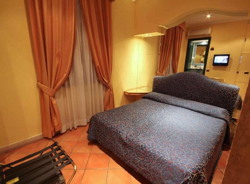 Hotel Canova - Oda