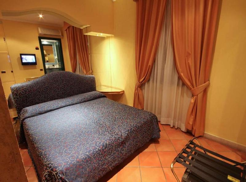 Hotel Canova - Oda