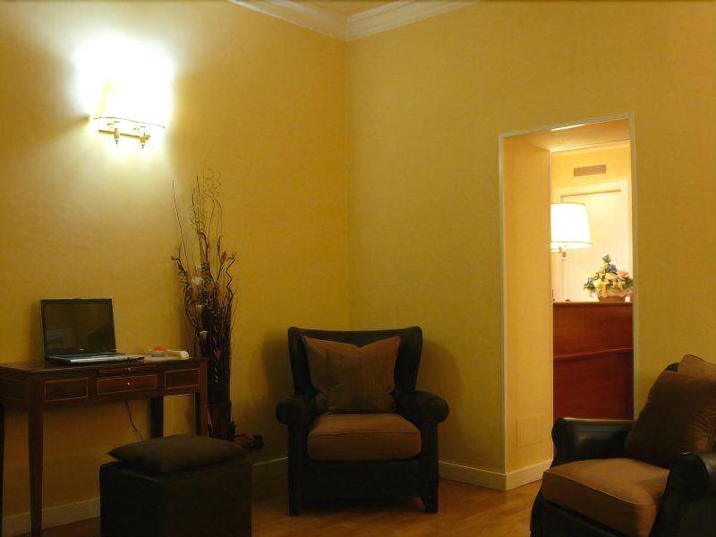 Hotel Fenicia - Lobi