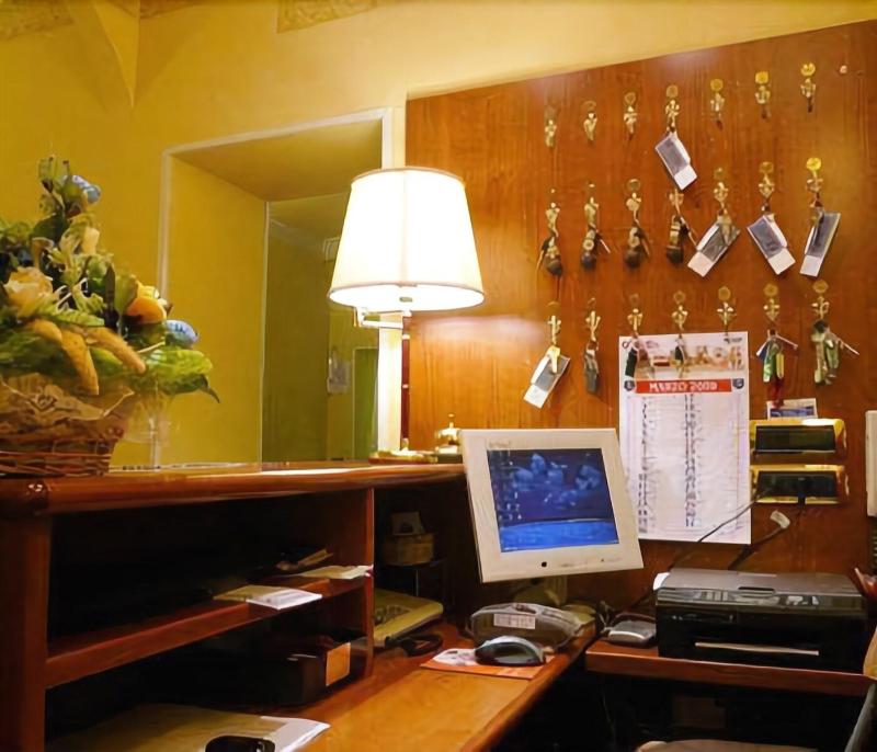 Hotel Fenicia - Lobi