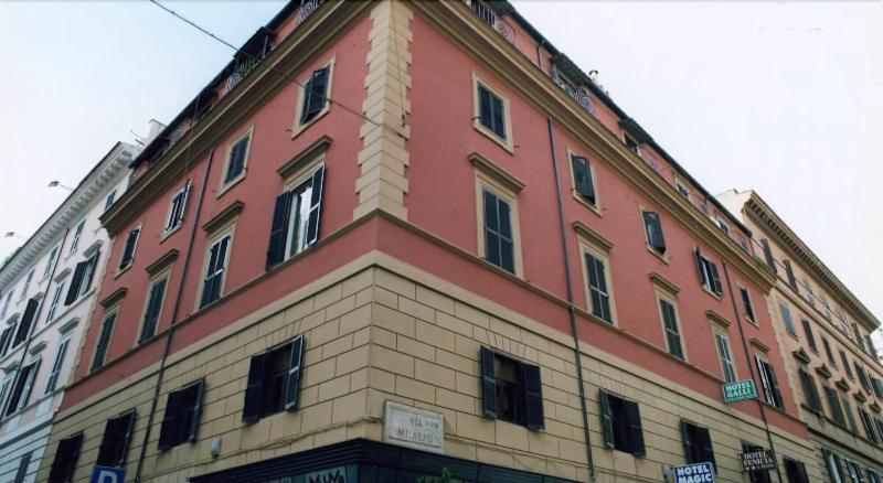 Hotel Fenicia - Genel