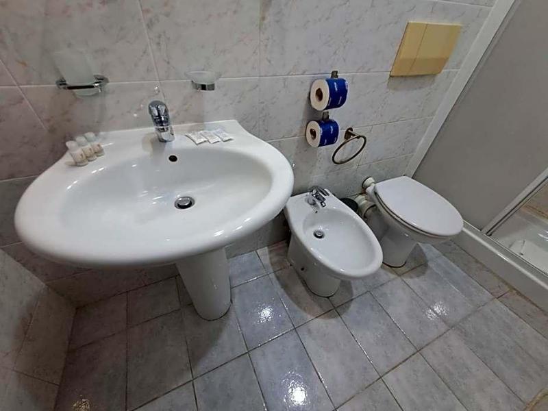Hotel Fenicia - Genel