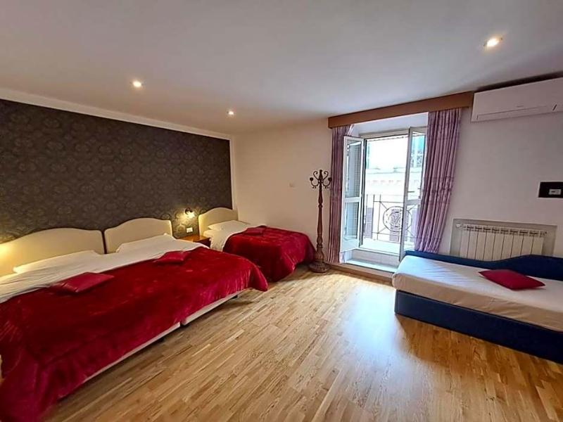 Hotel Fenicia - Genel