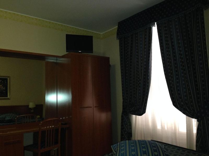 Hotel Fenicia - Oda