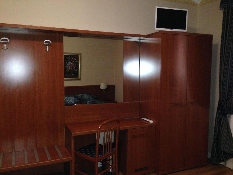 Hotel Fenicia - Oda