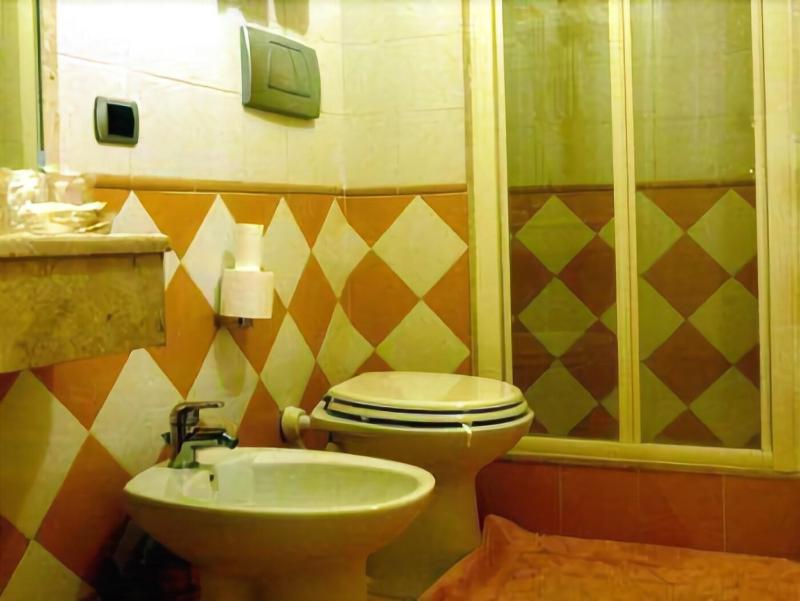 Hotel Fenicia - Oda