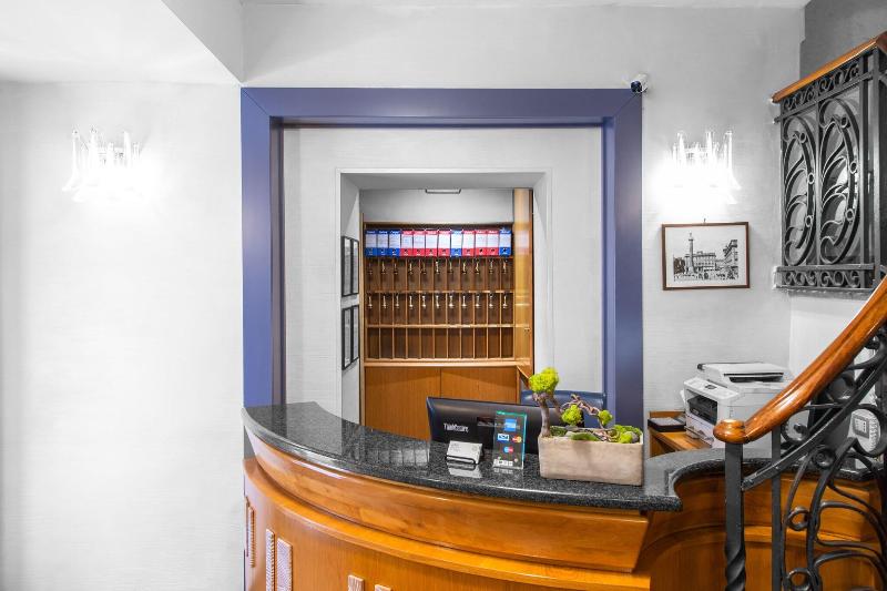 Hotel Piazza Di Spagna - Lobi
