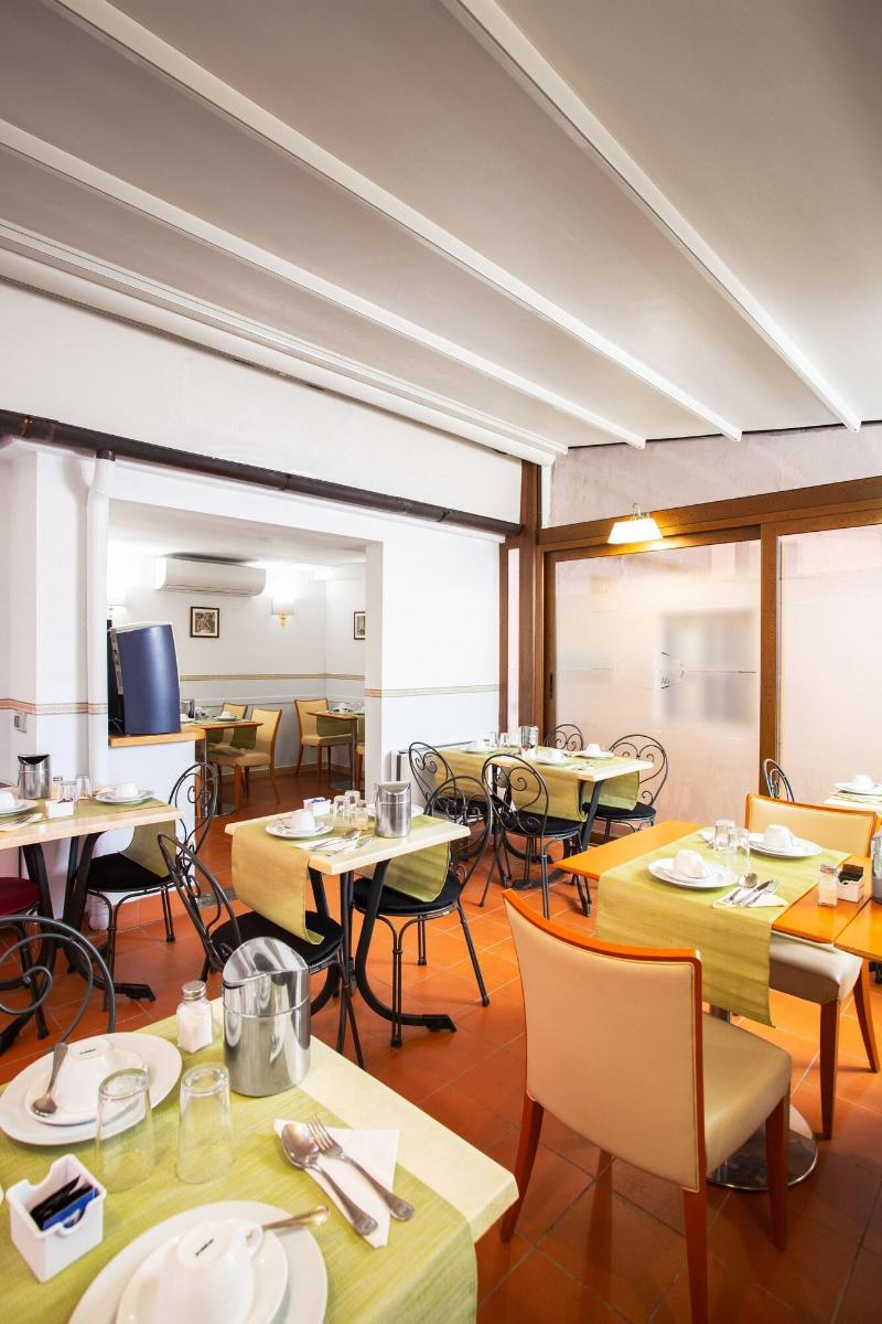Hotel Piazza Di Spagna - Restoran