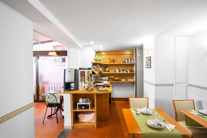 Hotel Piazza Di Spagna - Restoran
